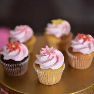 Ordered Cupcakes for my daughter's 2nd bday and they turned out so yummy. Thanks Cero for making the celebration memorable