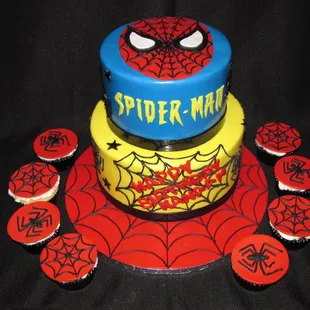 Spiderman Birthday Cake and Cupcakes