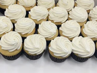 Elé Cake Company