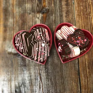 Chocolate covered Oreos