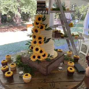 a cake decorated with sunflowers