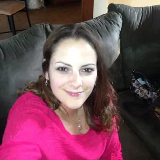 Beth L.