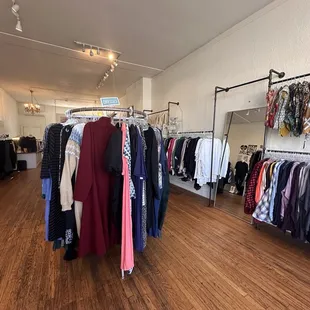 Cake Plus-Size Resale