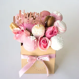Mini Cake Pop Bouquet