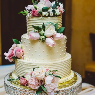 a three tiered wedding cake