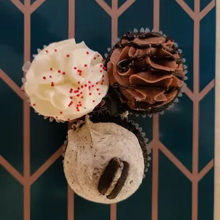 Red velvet,  cookies and cream and death by chocolate