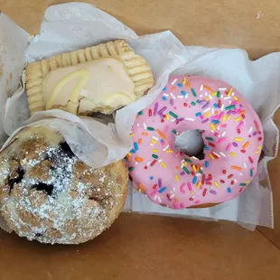 Pineapple peach pie tart (I ate a little more than half before I took this picture ),  homer donut, wild blueberry streusel muffin