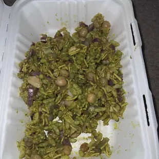 Awful Bhel Puri.. Can you count the Puffed Rice ?