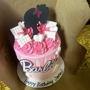 Barbie INSPO cake