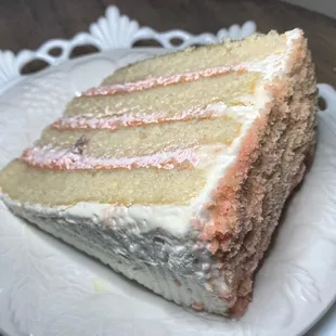 Like a strawberry chantilly cake with very plain whipped cream frosting