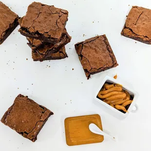 Dulce de leche brownie