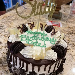 Oreo cake!