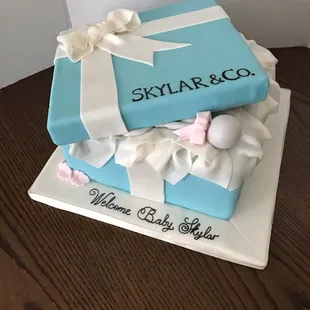 Beautiful baby shower cake