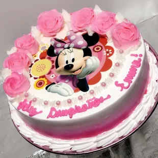 Minnie Birthday Cake