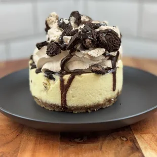 4in Oreo cheesecake