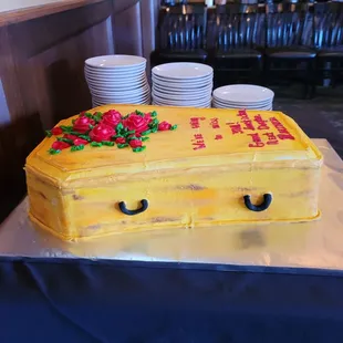 Casket cake