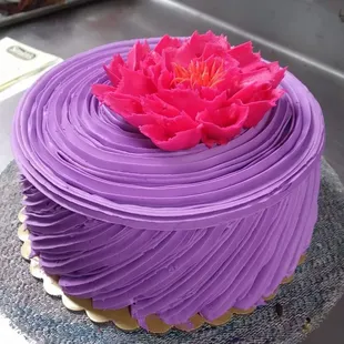 Buttercream flower cake.