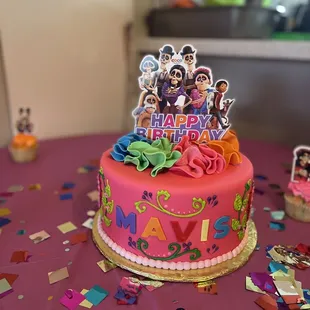 Funfetti fondant cakes