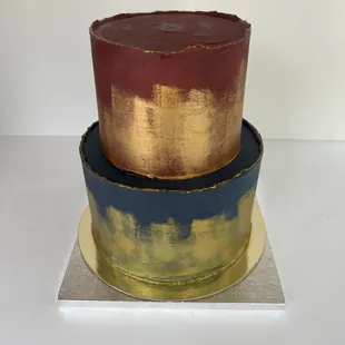 Elegant wedding cake