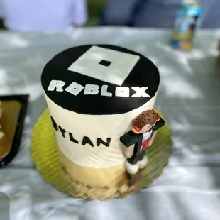 a cake with a man on it