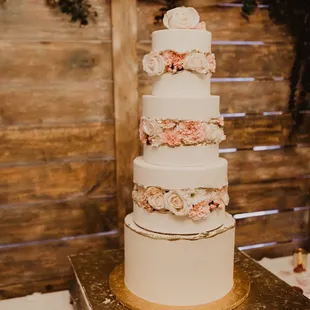 a three tiered wedding cake