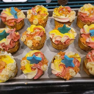 Baby Shower Cupcakes