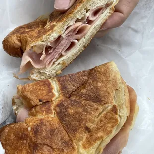 Ham &amp; cheese Croissant