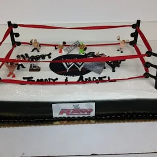 a wrestling ring cake