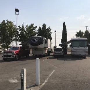 Our friends surprised us &amp; parked their motor home next to us!! Great day!!