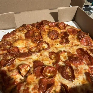 Small 10" Cheese with pepperoni