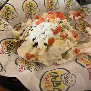 Tostada de deshebrada