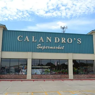 Calandro&apos;s Perkins front lettering and front windows...