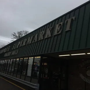 Calandro's Supermarket