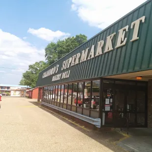 Calandro's Government Street today - front lettering.