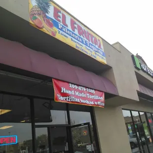 Calaveras Square - El Frutal