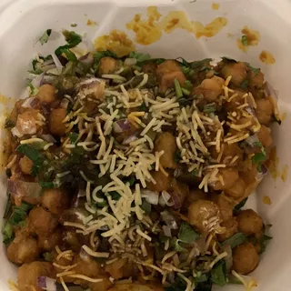 Aloo Tikki Chaat