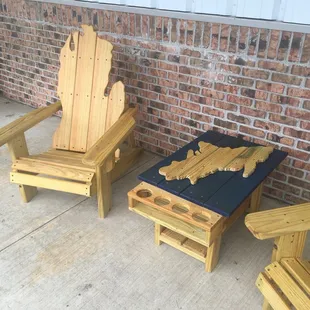 Lots of fun seating outside