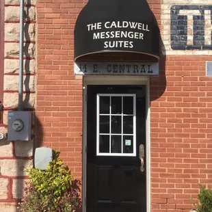 Front entrance to the Suites.