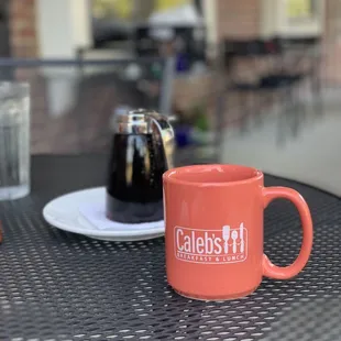 Saturday morning brunch, al fresco.
