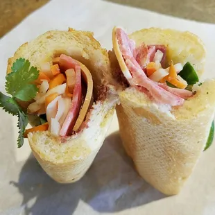 Oh how I missed you, banh mi! (dac biet)