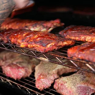 Slow Smoked BBQ Ribs &amp; Tri-Tip for catering in San Diego