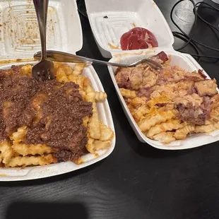 Chilli cheese fries &amp; beast fries