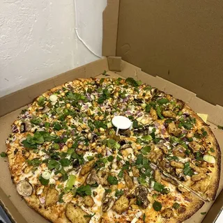 Halal Tikka Chicken Pizza