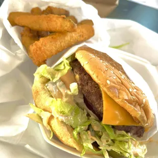 Jalapeño Burger with Zucchini Fries