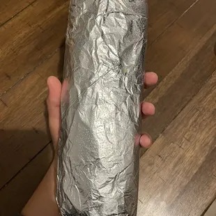 Carne asada Cali burrito (in my hand for scale).