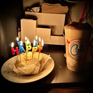 Cheesecake, badass candles and a yummy root beer float