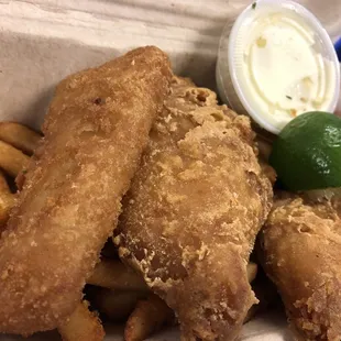 Is it me or does that one on the left look like a Gorton Fisherman's product?