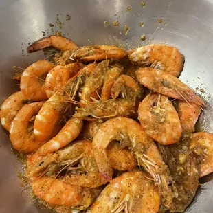 Shrimp with mixed de todo and mild spice