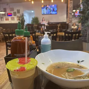 ramen and noodles, interior