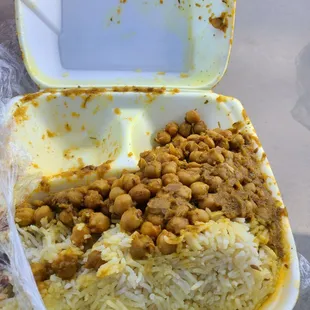 Plate was on top of round containers laying on their side so things got mixed up.